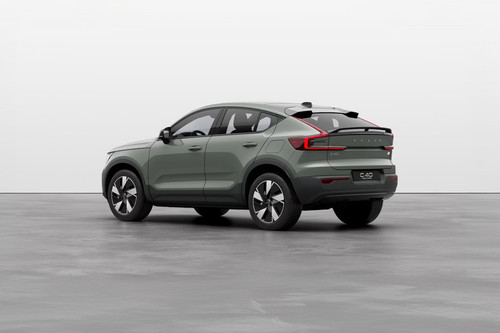 Rear Cross Side View of Volvo C40 Recharge
