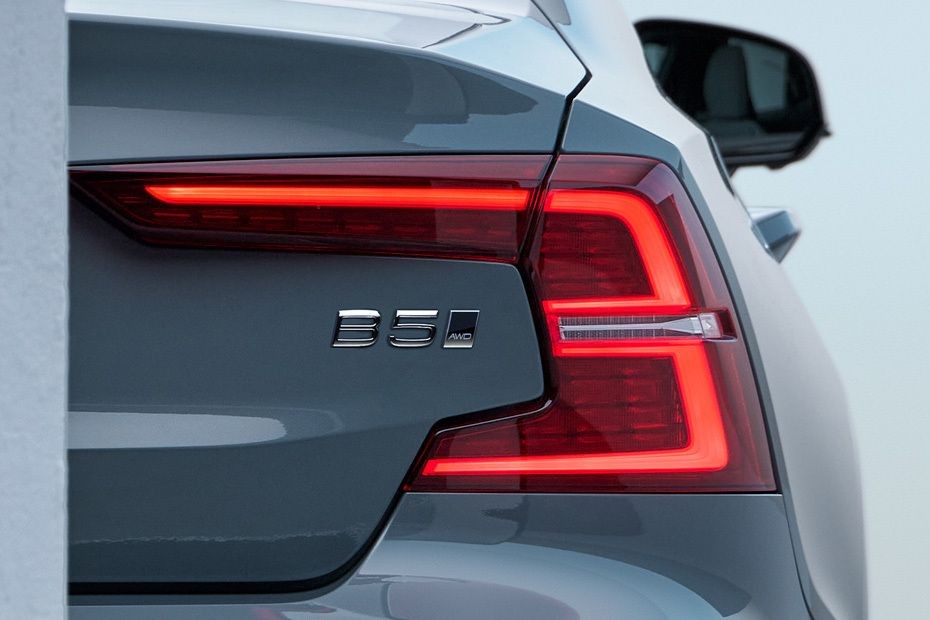 S60 Tail light