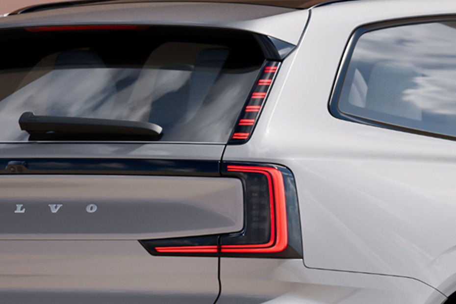 EX90 Tail light