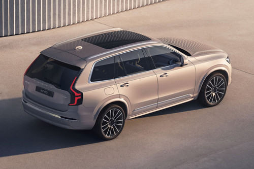 XC90 Rear angle view