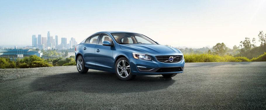 Volvo S60 (2012-2021) Front Medium View