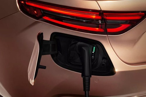 Gas Cap Open of GranCabrio