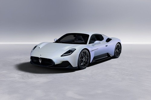 MC20 Front angle low view