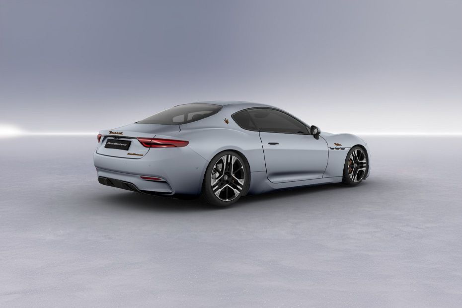 GranTurismo Rear angle view