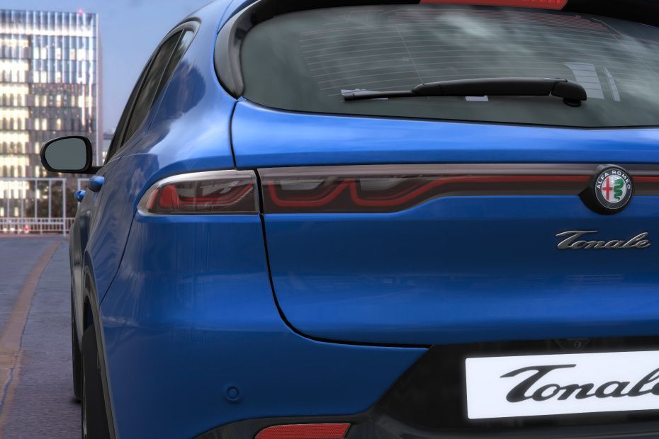 Tonale Tail light