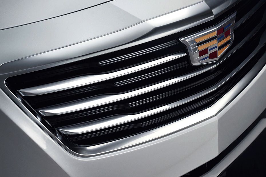 CT6 Grille View