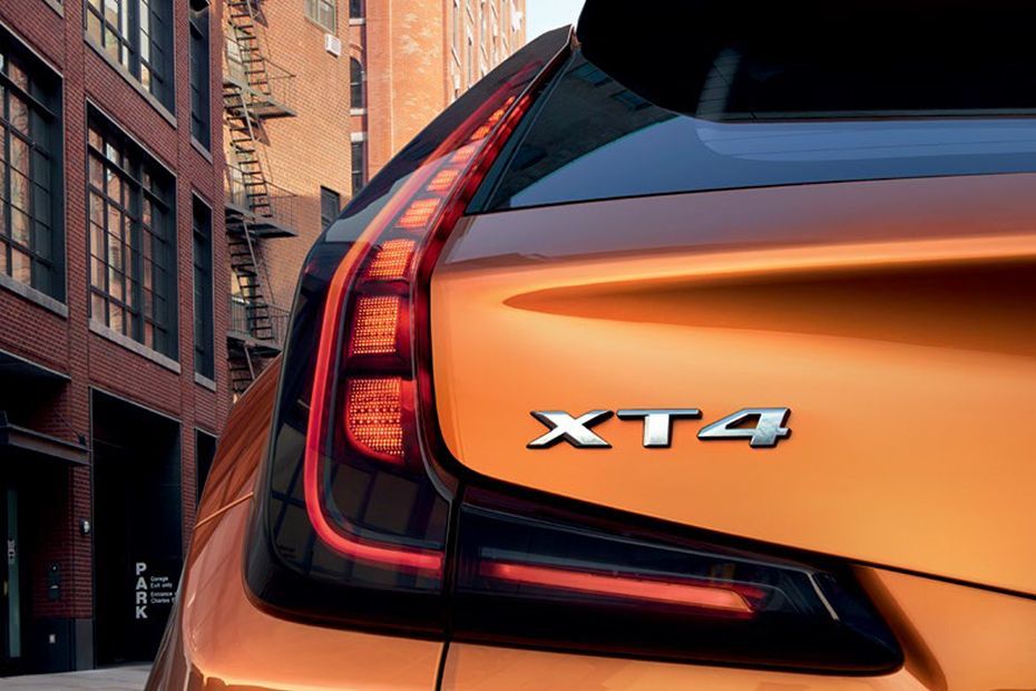 XT4 Tail light