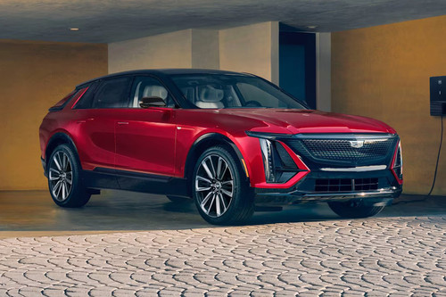 Cadillac LYRIQ Front Cross Side View