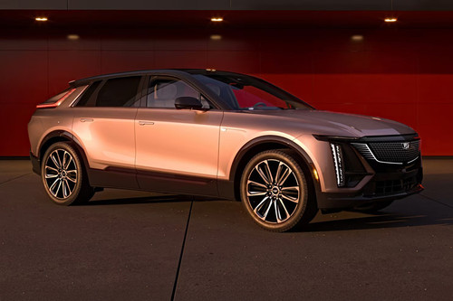 LYRIQ Front deep low Angle View