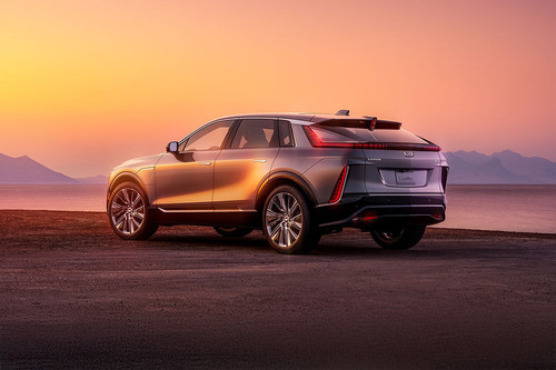 Rear Cross Side View of Cadillac LYRIQ