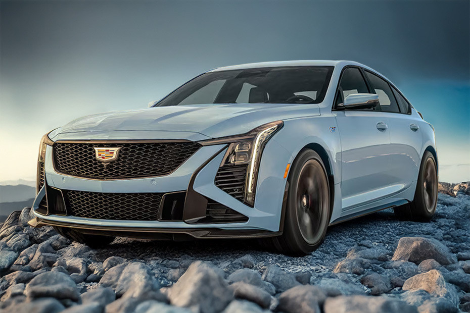 CT5 V Front angle low view