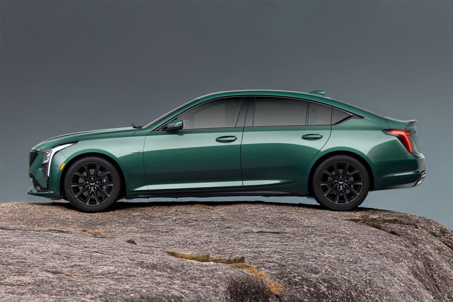 CT5 V Side view