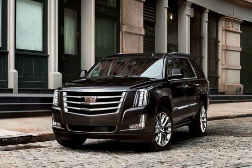 Escalade (2023-2024) Front angle low view