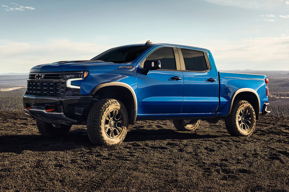 Chevrolet Silverado LD Front Side View