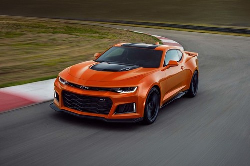 Chevrolet Camaro ZL1 Front Medium View