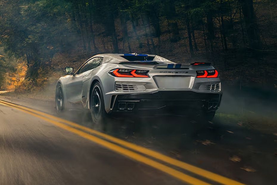 Rear Cross Side View of Chevrolet CORVETTE E-RAY