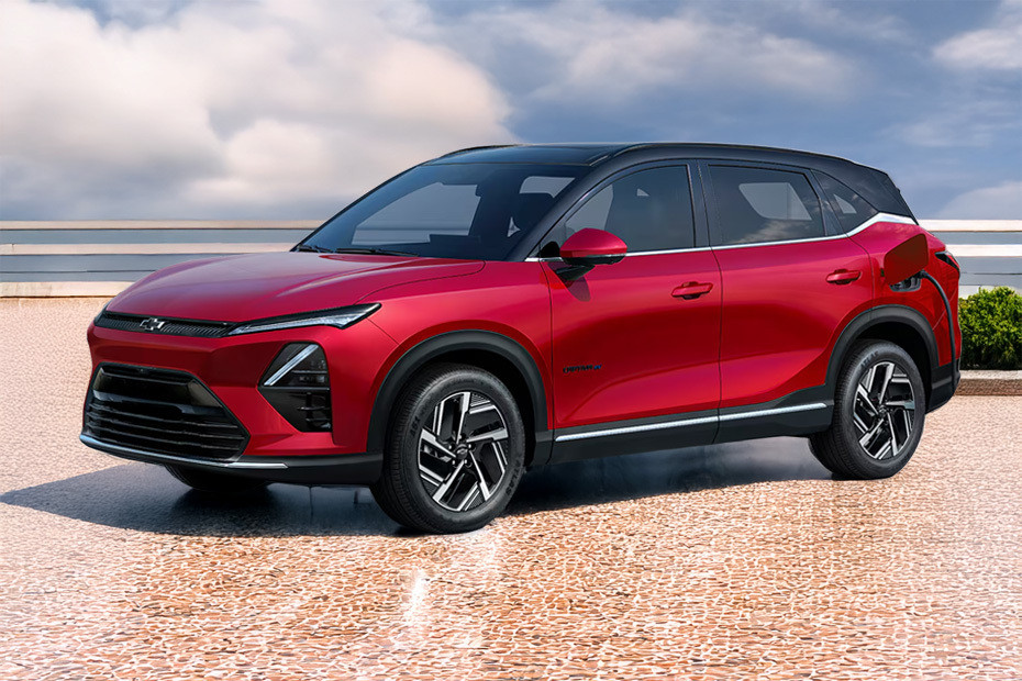 Captiva EV Front angle low view