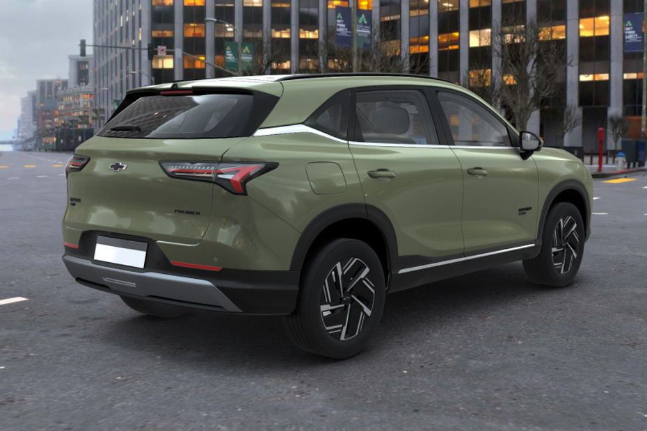 Captiva Phev Rear angle view