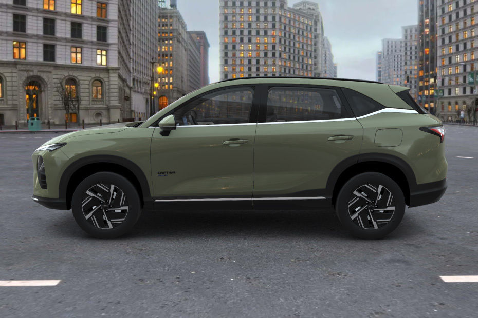 Captiva Phev Side view