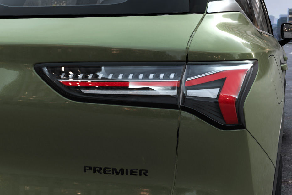 Captiva Phev Tail light