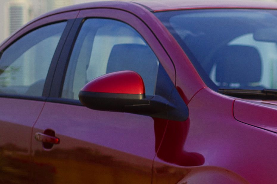 Chevrolet Aveo Drivers Side Mirror Front Angle