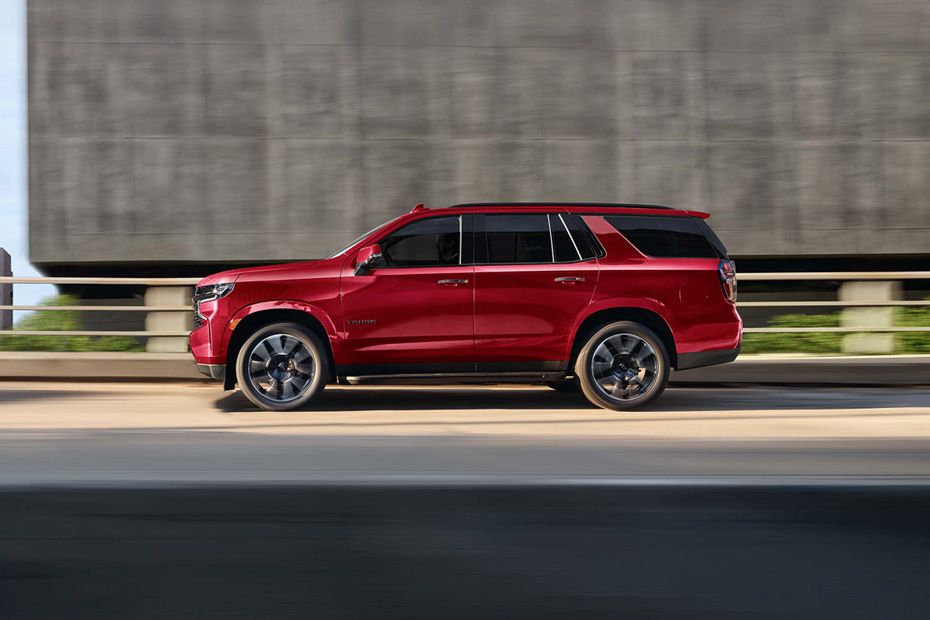 Chevrolet Tahoe (2022-2024) Full Side View