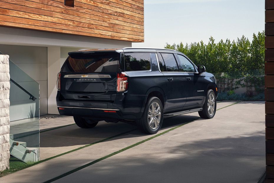Rear Medium View of Chevrolet Suburban (2022-2024)
