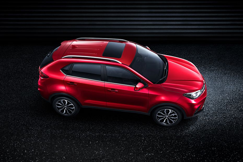 MG GS Drivers Sideview