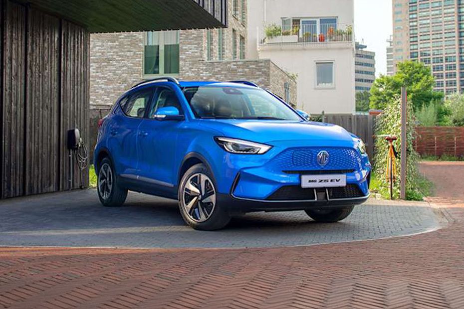 MG ZS EV Front Medium View