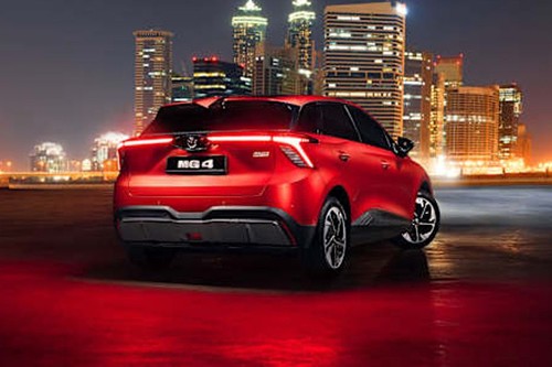 4 Rear angle view