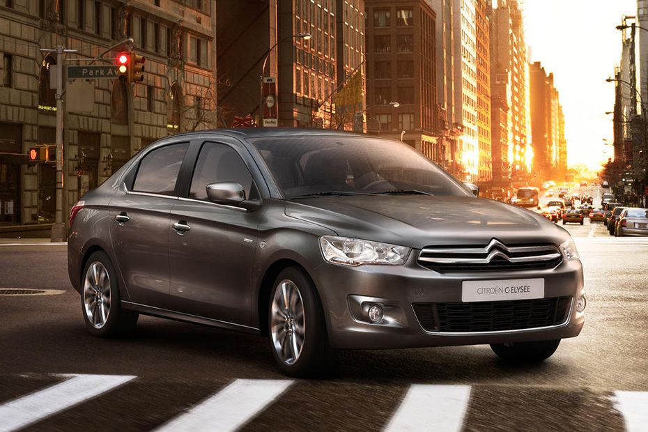 Citroen C-Elysee Front Cross Side View