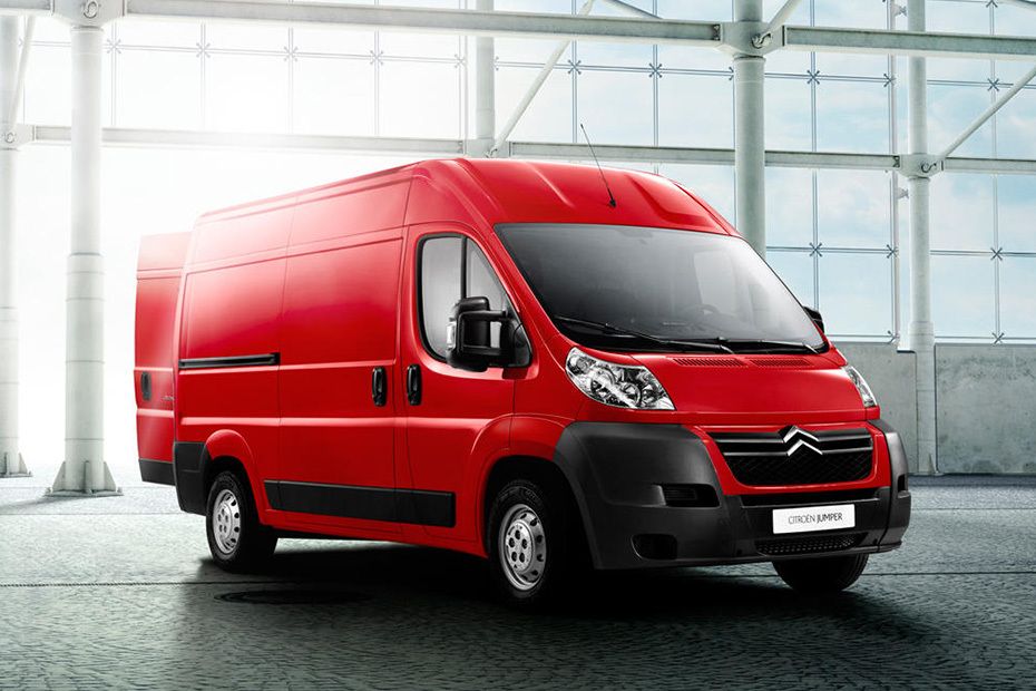 Citroen Jumper Front Cross Side View