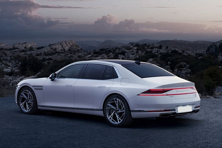 G90 Rear angle view