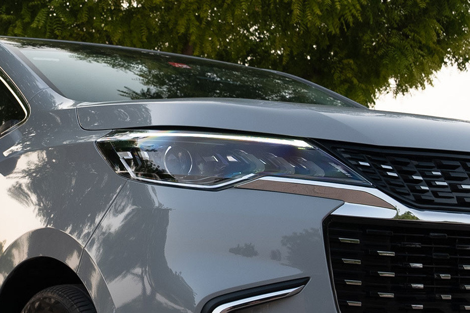 G50 Headlight