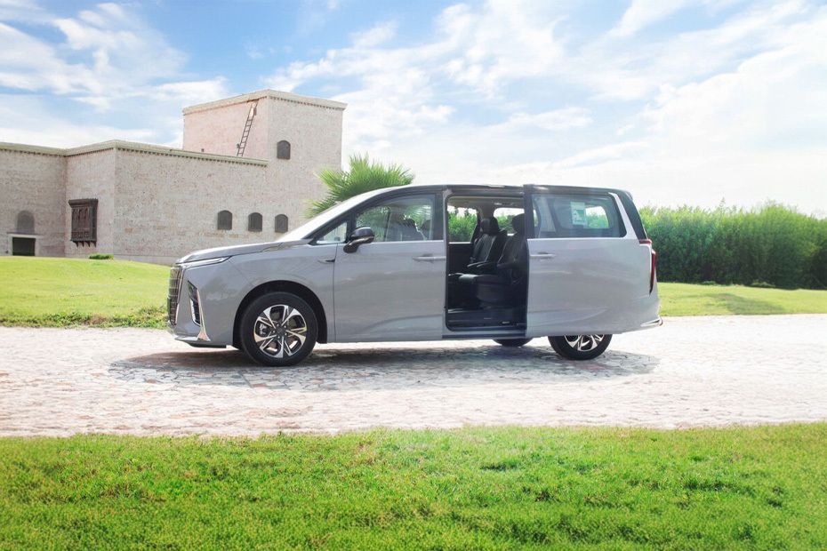 G90 Side view