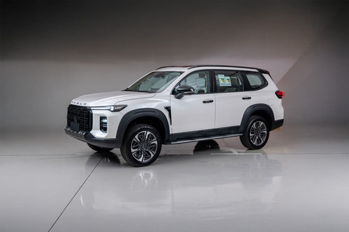 D90 Max Front angle low view