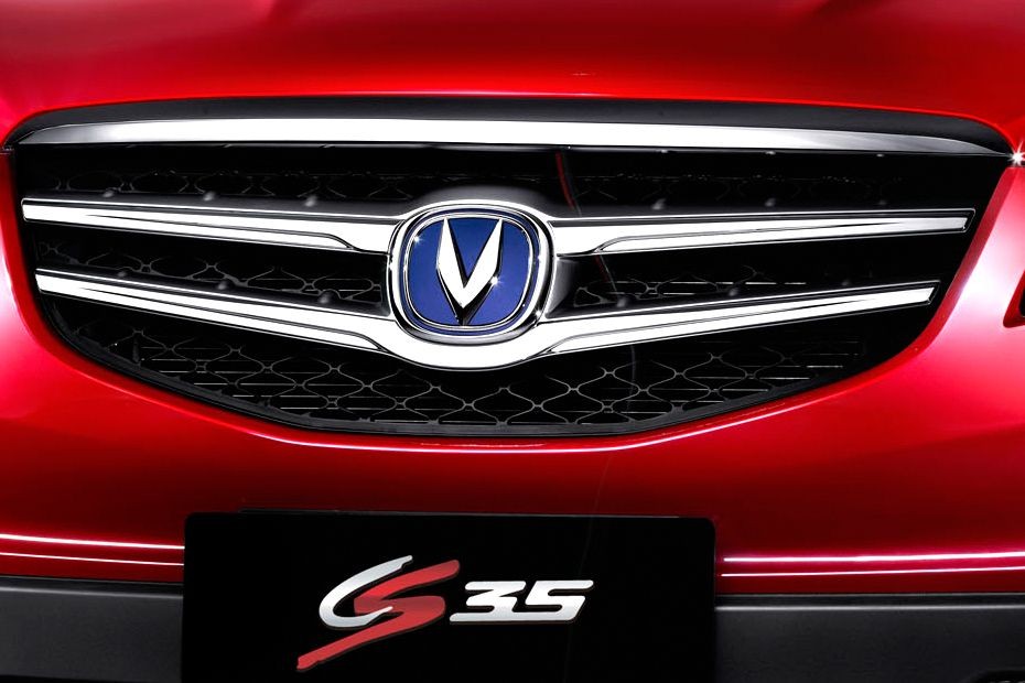 CS35 Grille View