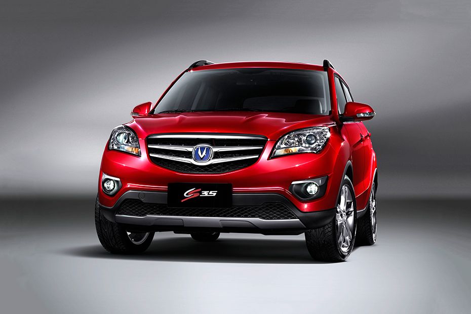 CS35 Tilted Front View