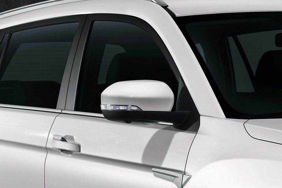 Changan CS75 Drivers Side Mirror Front Angle