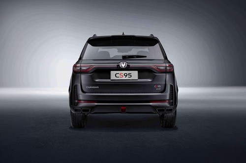 Full Rear View of Changan CS95