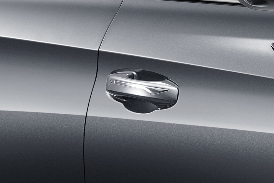 CS75 Plus Door handle