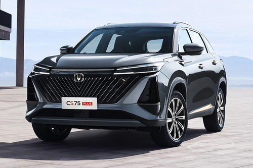 CS75 Plus Tilted Front View