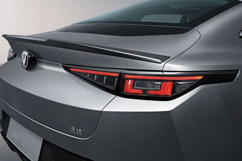 Eado Plus Tail light