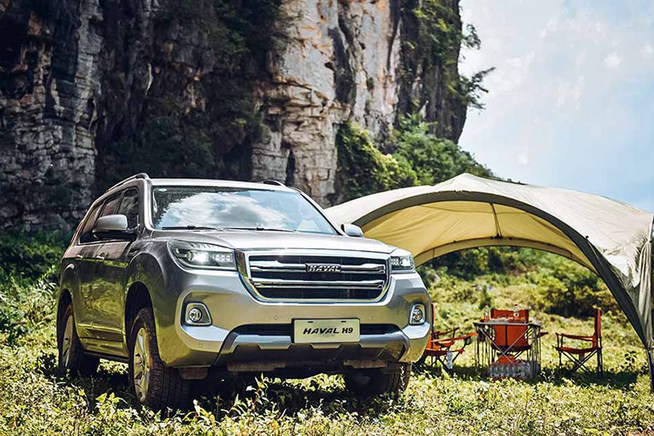 H9 (2022-2023) Tilted Front View