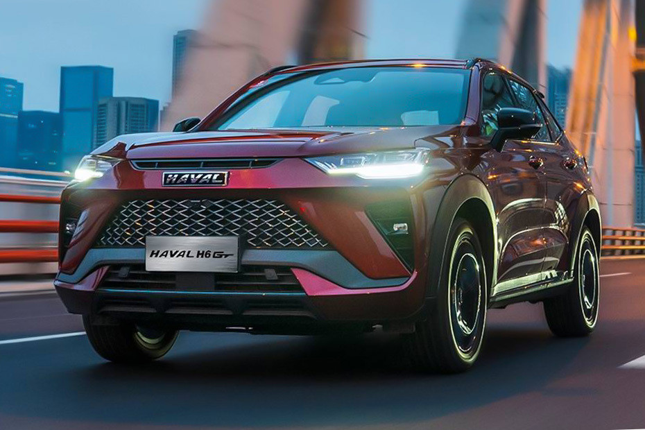 H6 GT Front deep low Angle View