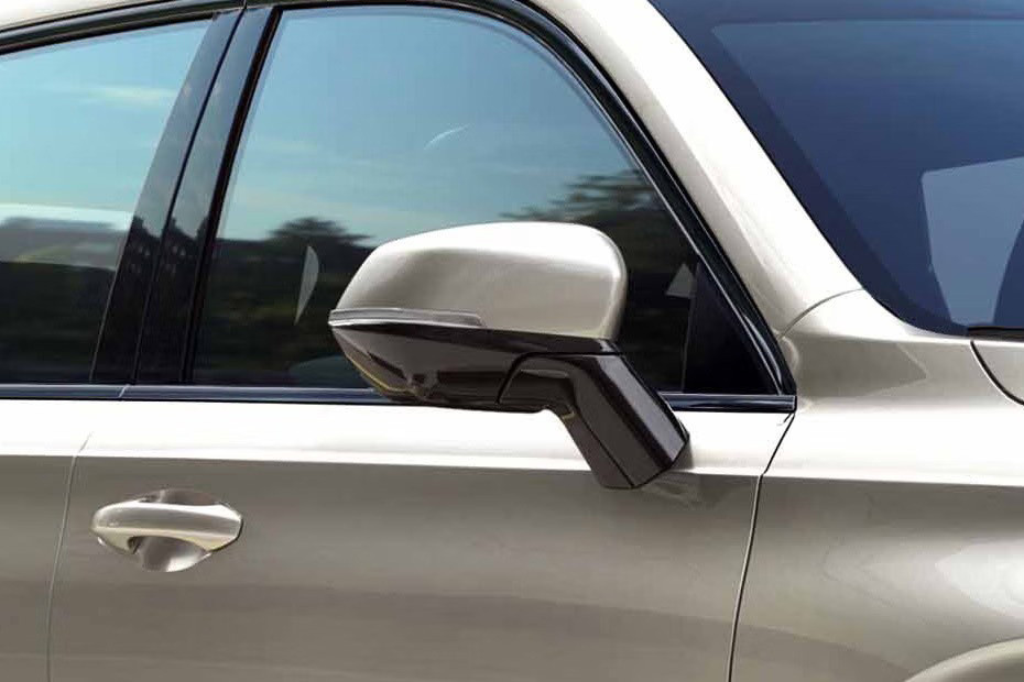 Haval H6 Drivers Side Mirror Front Angle