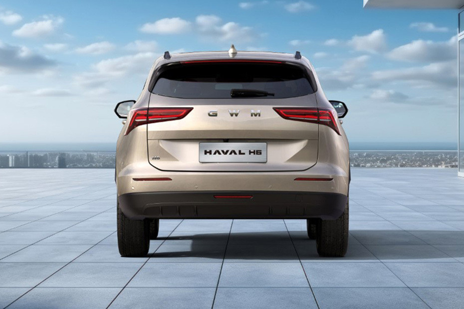 Full Rear View of Haval H6