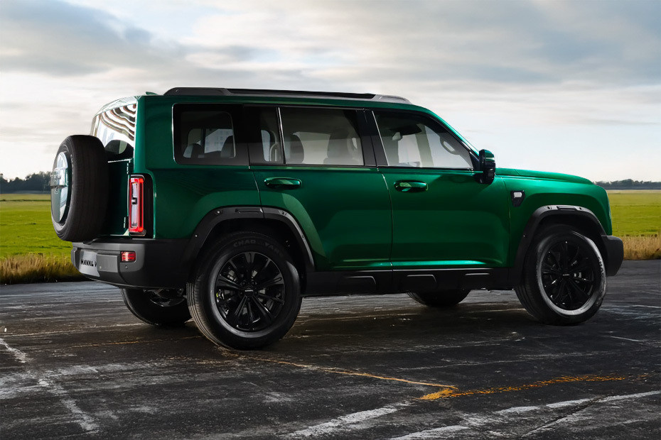 V7 Rear Medium Side View