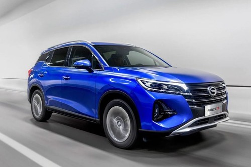 GAC GS4 Front Cross Side View