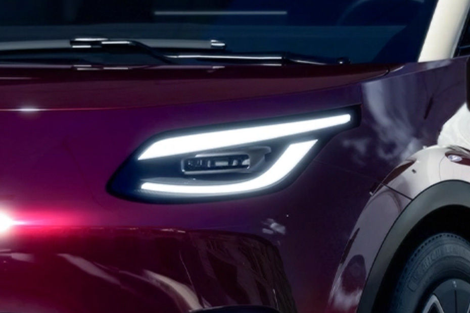 Aion UT Headlight